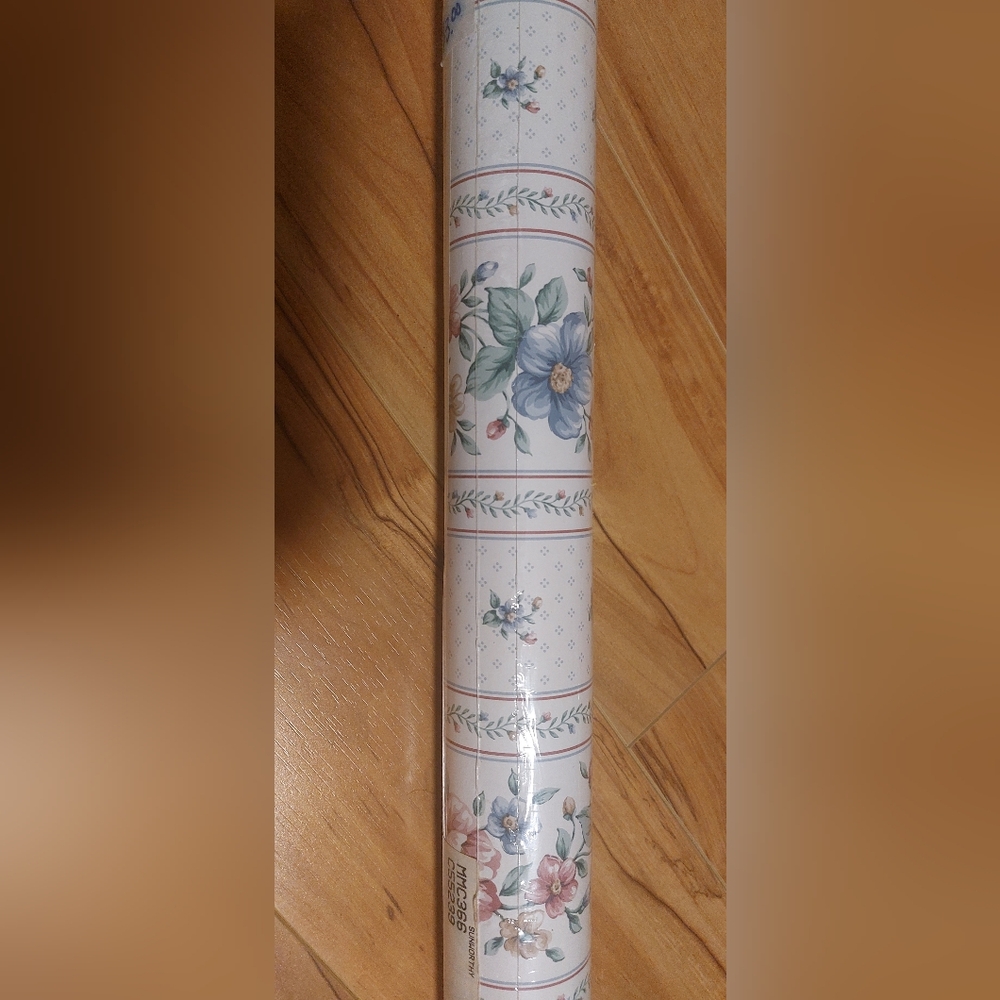 Sunworthy Floral Wallpaper Roll Straight From The 1990s. Two Rolls In OneSEALED.